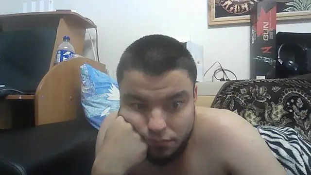 Yashaxn Webbikameraesitys