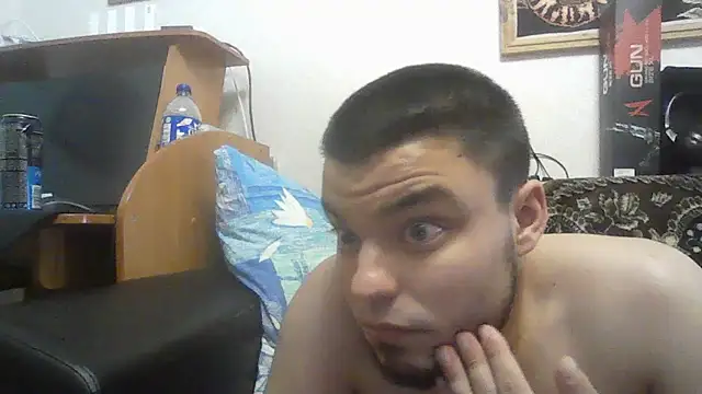 Yashaxn Webbikameraesitys
