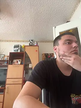Yashax Webcamshow