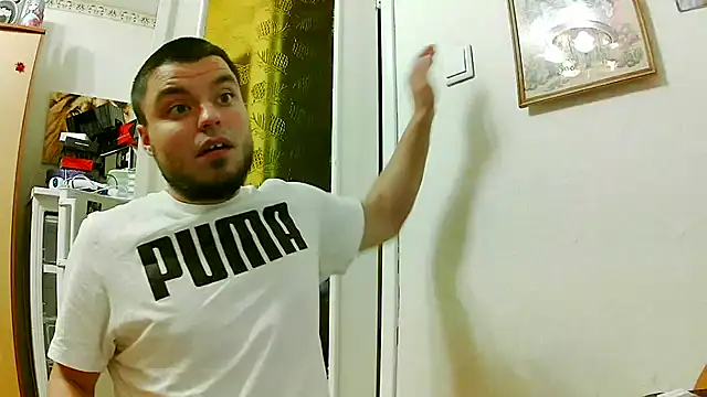 Yashax webcam show
