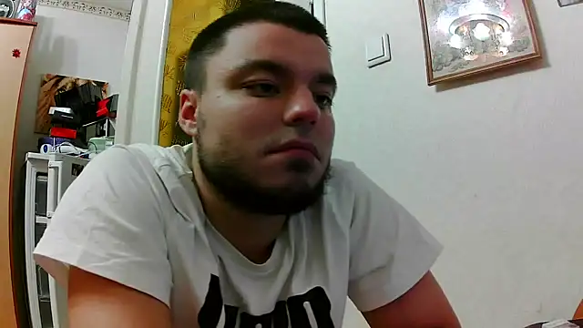 Show modela Yashax na web-kameri