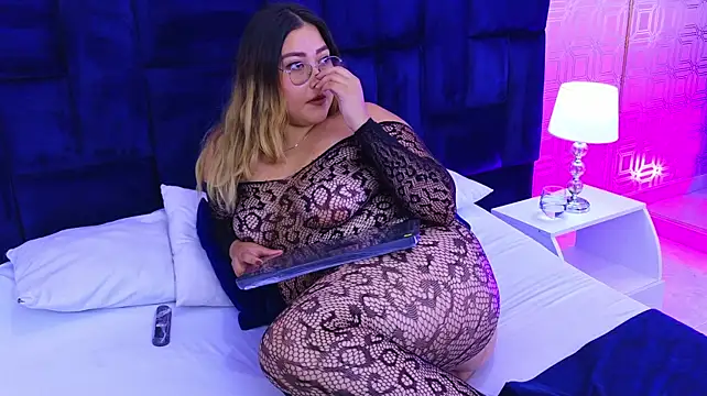 Asia_Long live XXX chat