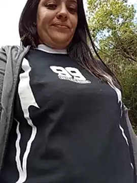צ'אט XXX בשידור חי של maricandelalopez