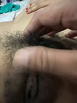 Nidhi747's Webcam Show