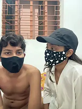 Nidhi747 Webcam Show