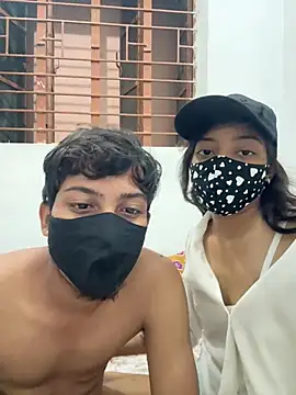 Nidhi747's Webcam Show