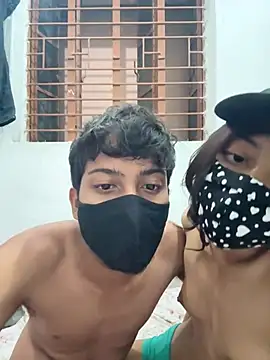 Nidhi747 网络视讯表演