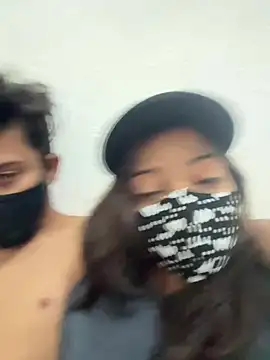 Nidhi747 Webcam-Show