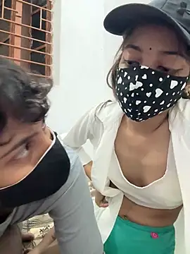Nidhi747 웹캠 쇼