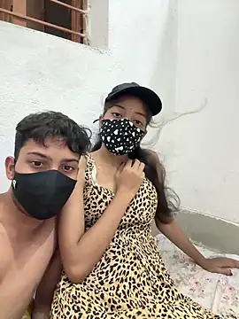 Nidhi747's Webcam Show