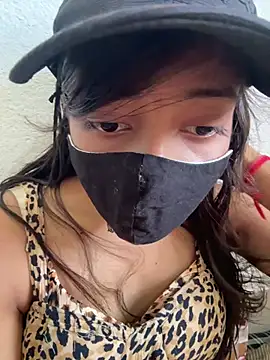 Nidhi747 webcam show