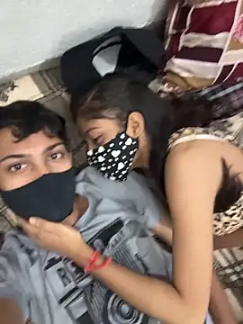 Nidhi747 ওয়েবক্যাম শো