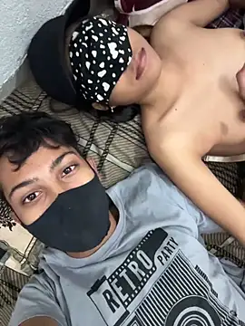 Nidhi747: вебкам-шоу