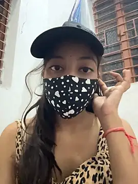 Nidhi747 Pertunjukan Webcam