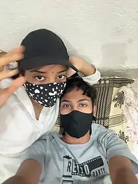 Nidhi747 ওয়েবক্যাম শো
