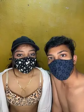 Nidhi747 Pertunjukan Webcam