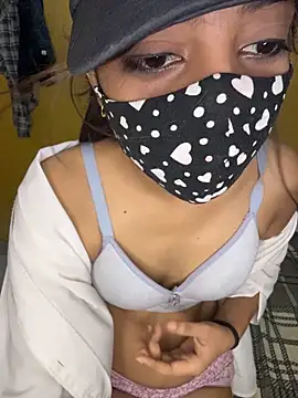 Nidhi747 Adlı Modelin Web Kamerası Şovu
