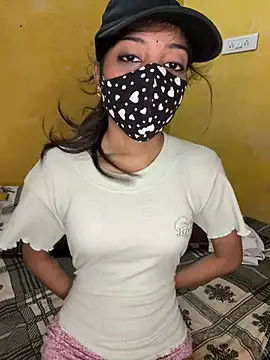 Nidhi747 网络视讯表演