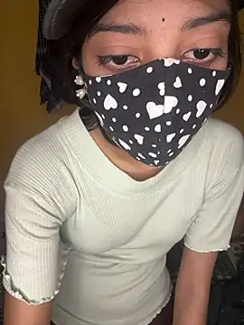 عرض كام Nidhi747