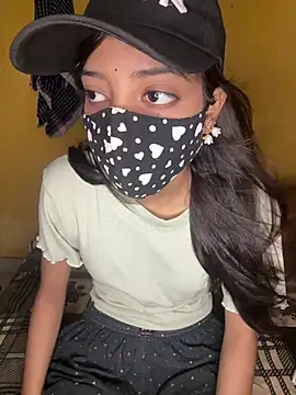 Nidhi747's Webcam Show