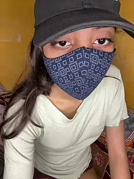 Nidhi747's Webcam Show