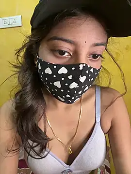 Nidhi747 webcam show