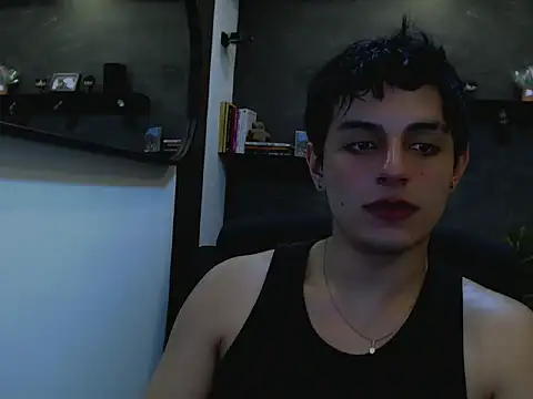 Show modela Little_Shotta na web-kameri