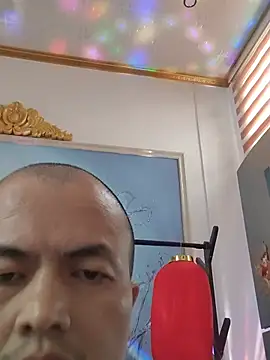 niu64194 Show in webcam
