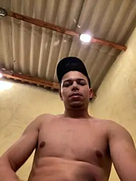 Show de Feehh011 na webcam