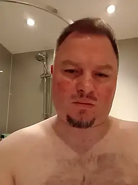 عرض كام JdaddyGirthy