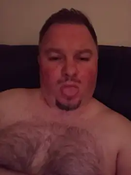 JdaddyGirthy's Webcam Show