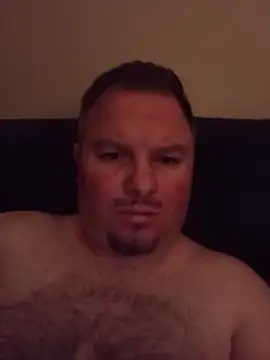 Show de JdaddyGirthy na webcam