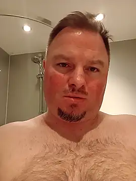 JdaddyGirthy Webcam Show