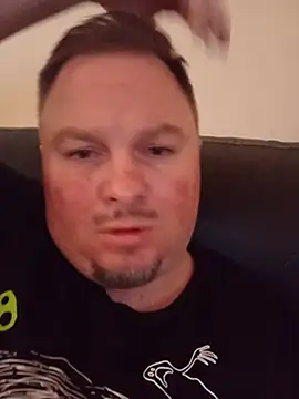 JdaddyGirthy Webcamshow
