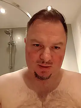 JdaddyGirthy Webcam Show