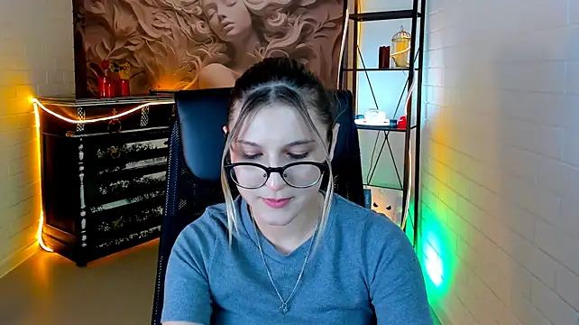 Webkamerová show LeslieBloom
