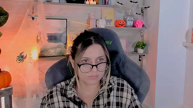 LeslieBloom's Live XXX Chat