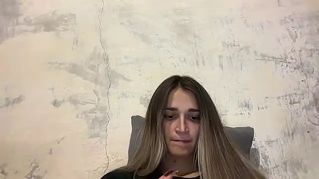 Show modela Hanna_lov8 na web-kameri