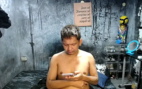 asianboi1111 网络视讯表演