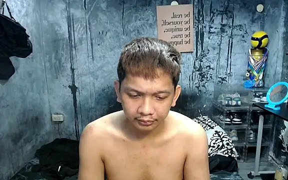 asianboi1111 Pertunjukan Webcam