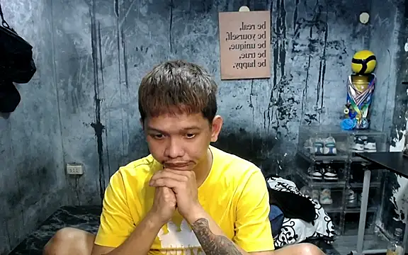 asianboi1111 Pertunjukan Webcam