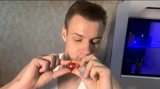 Show modela BigBabyMax na web-kameri