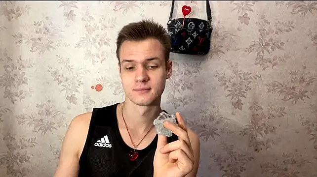 Вебкам-шоу BigBabyMax