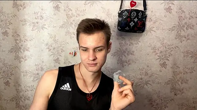 Webkamerová show BigBabyMax