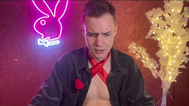 Show modela BigBabyMax na web-kameri