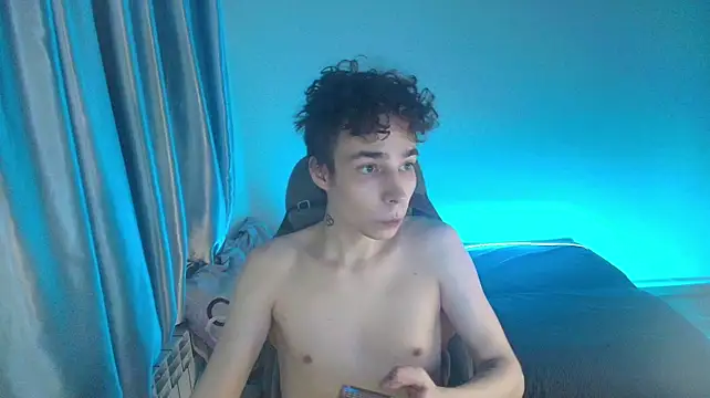 Adam_Kroy Webcam show