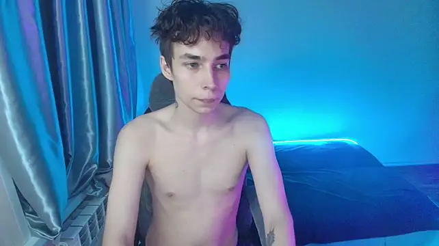 Webkamerová show Adam_Kroy