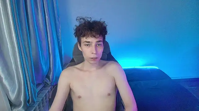 Webkamerová show Adam_Kroy