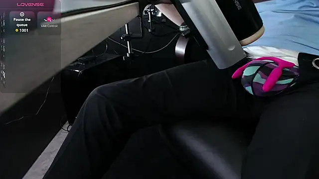 busyguybg Show in webcam