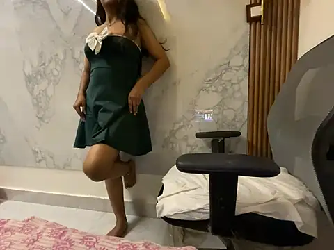 Webkamerová show gunjan_sexy